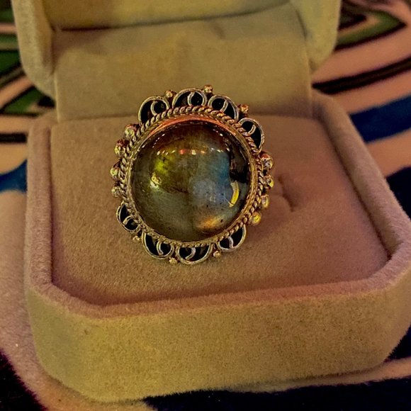 New! Alchemy63 Handmade Labradorite Ring - Picture 10 of 11